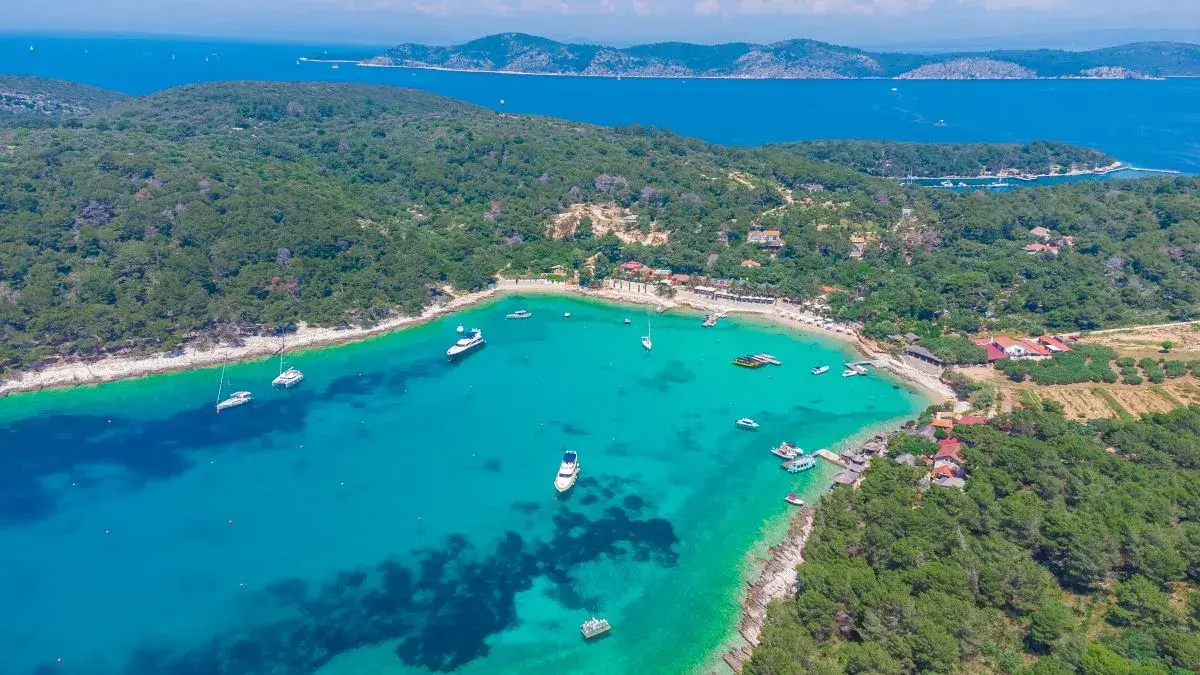 Hvar — photo 7